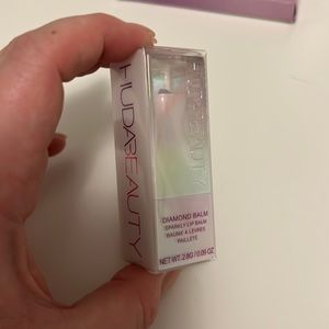 2/20$ huda beauty diamond balm